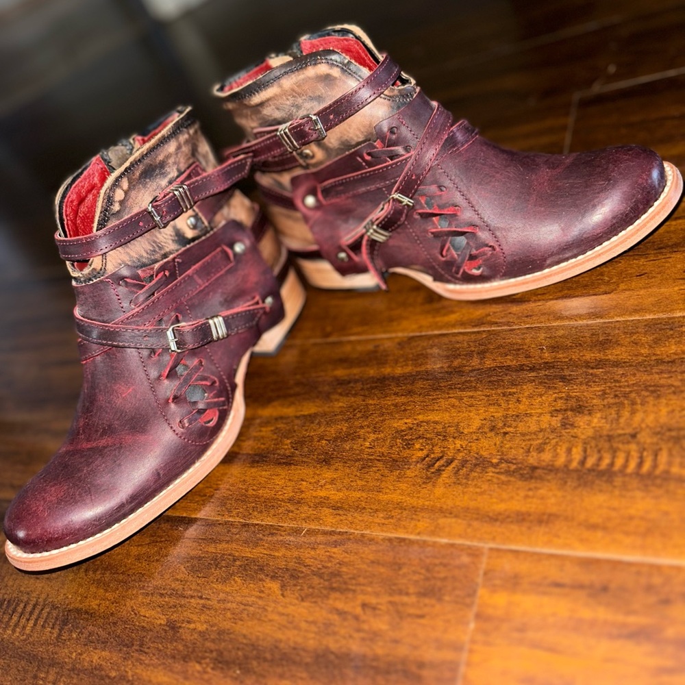 Freebird - Belfast Booties - Wine Multi - 8